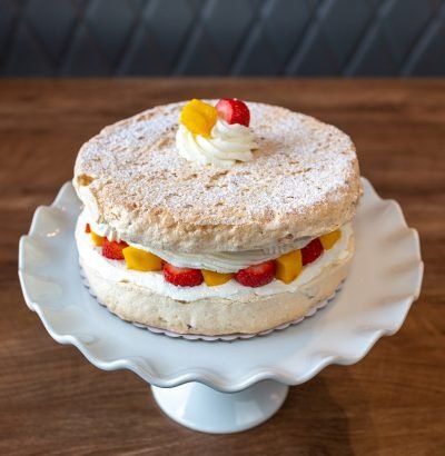 Mix Fruit Almond Meringue*