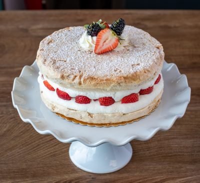 Strawberry Almond Meringue*